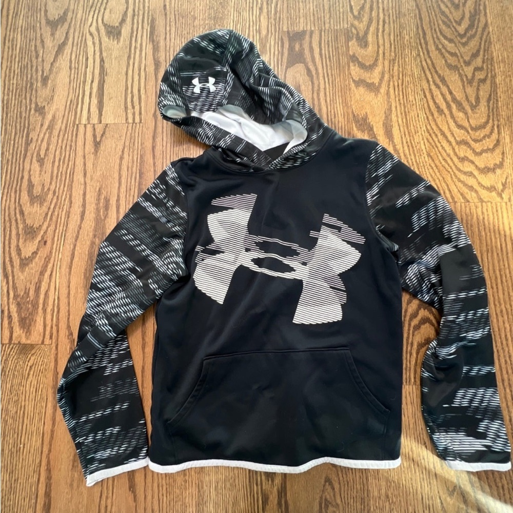 YLG under armour hoodie